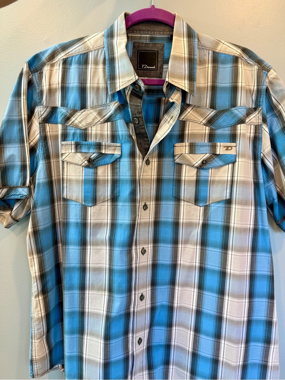 7 Diamonds Men’s Blue and White Plaid Short-Sleeve Button-Down Shirt